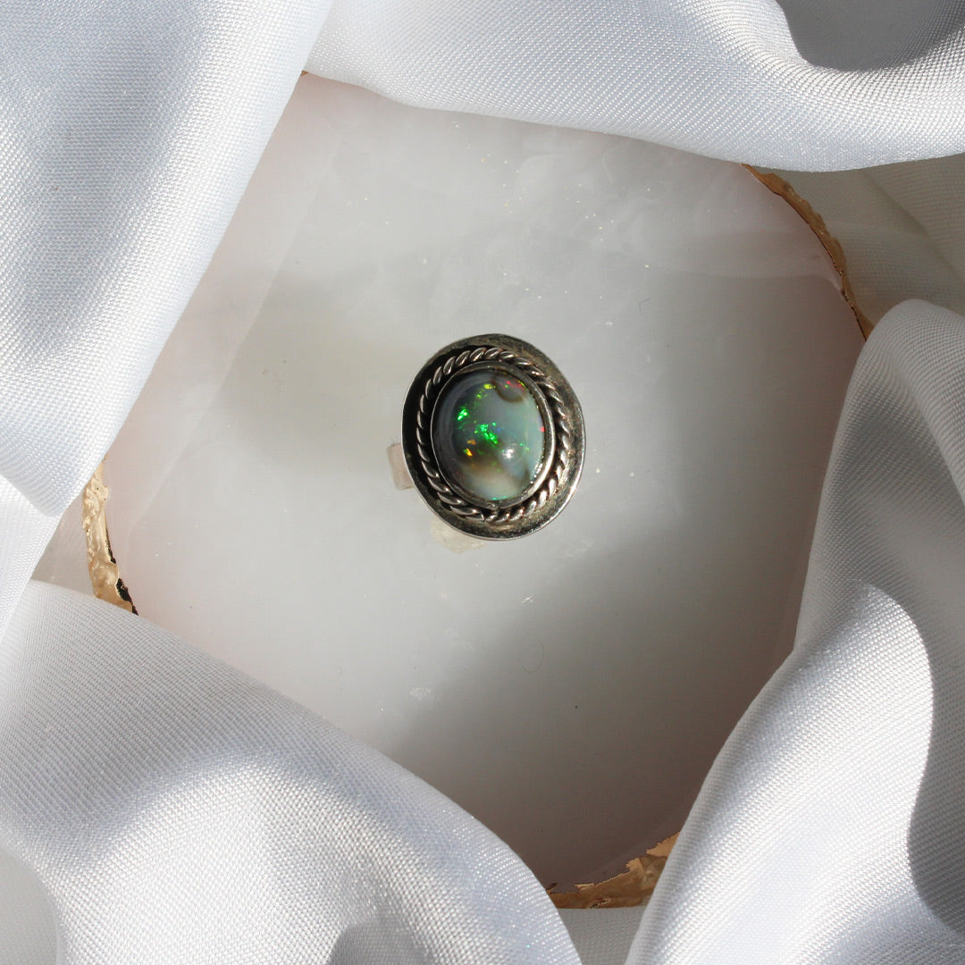 AQUA ETHIOPIAN OPAL SHIELD